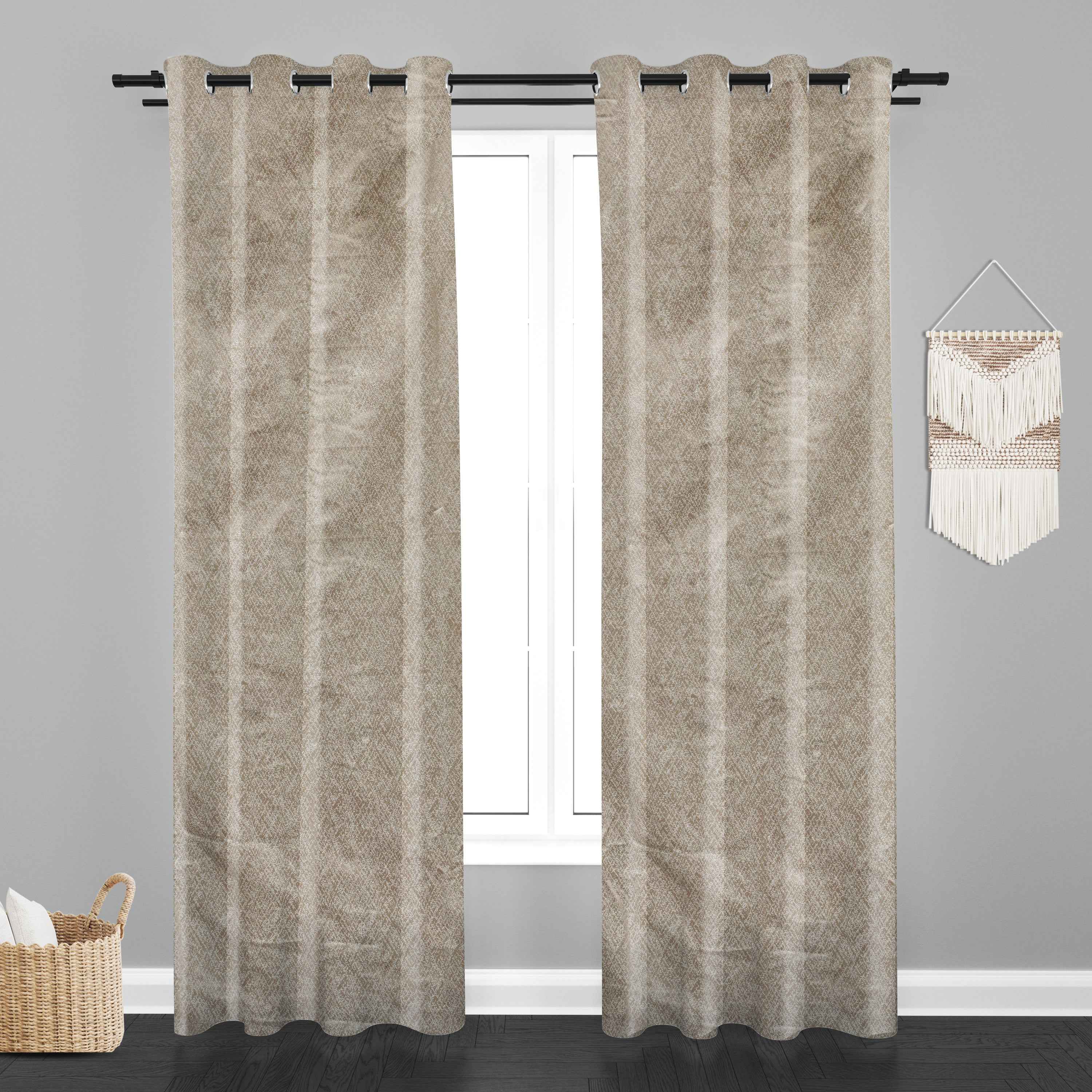Accra Geometric Design Zari Work Embrodiery Jaquard Curtain - Cream