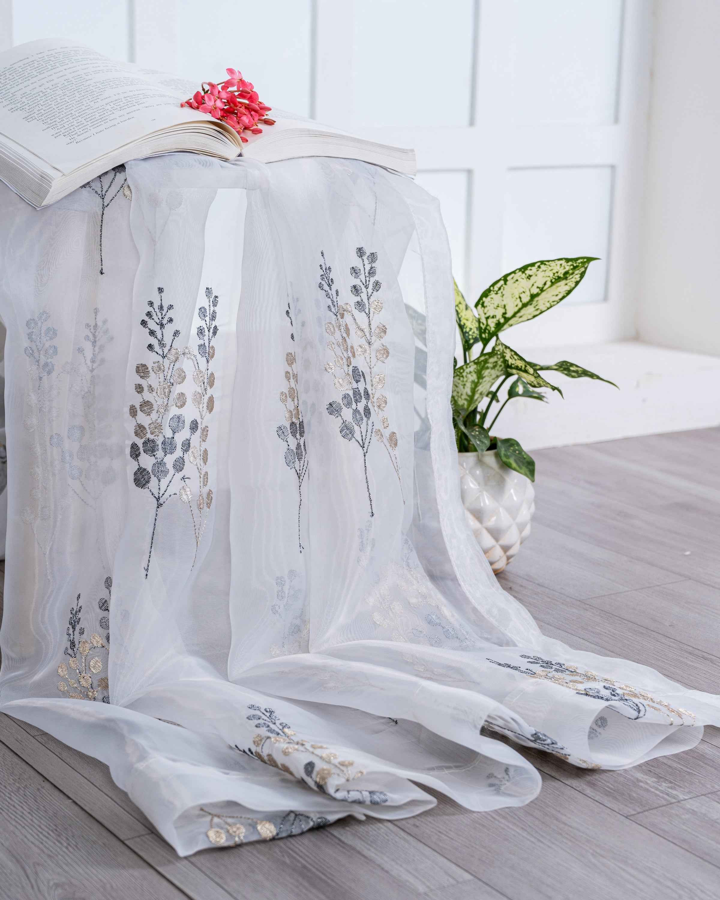 Parda online Premium Embroidery Tissue Curtain with Soft & Durable Fabric