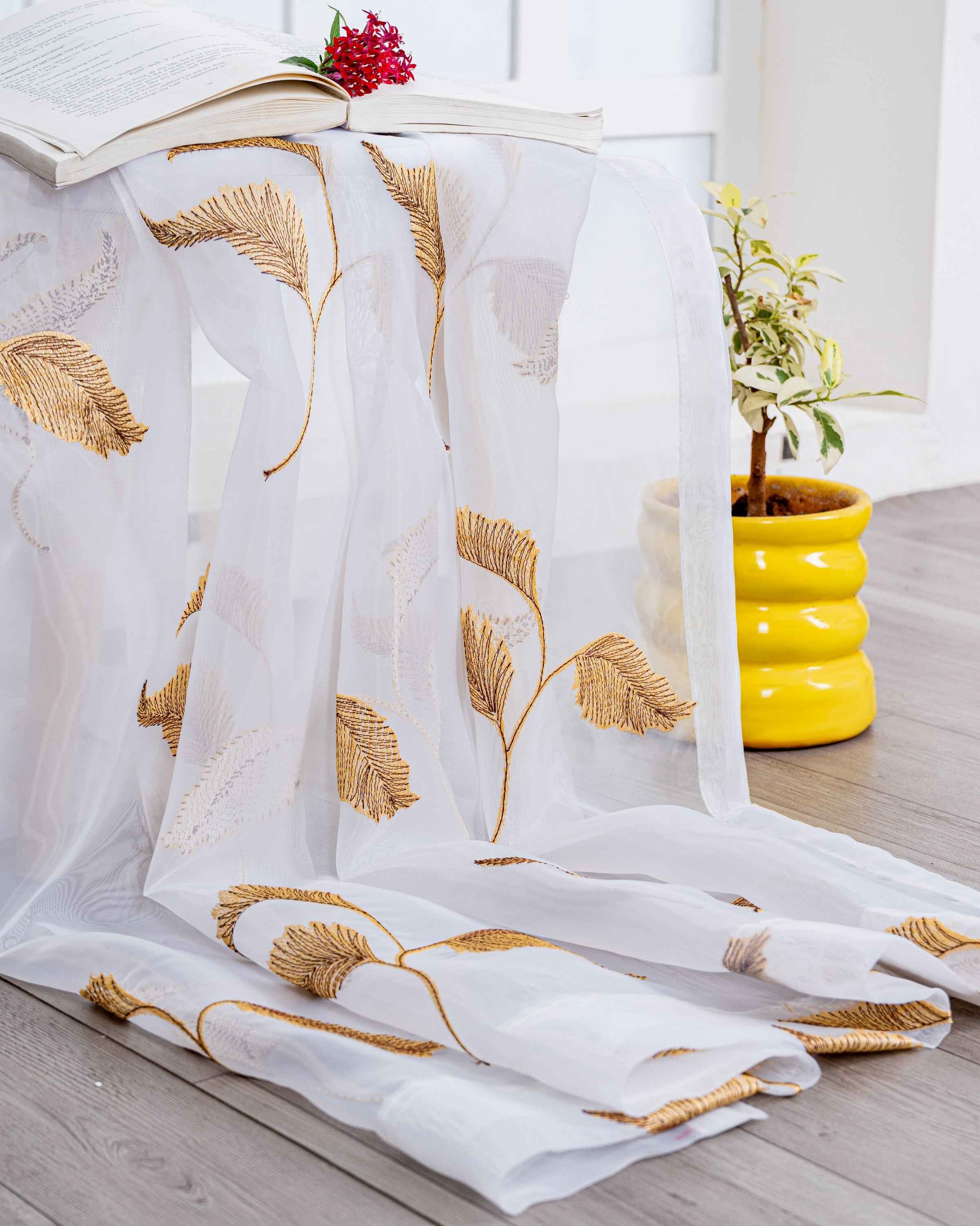 Parda online Premium Embroidery Tissue Fabric Curtain with Soft & Durable