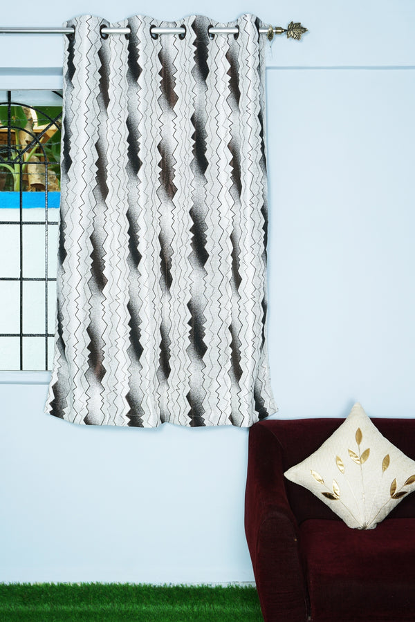Fine Blended Jacquard Fabric Geometrical Design Curtain
