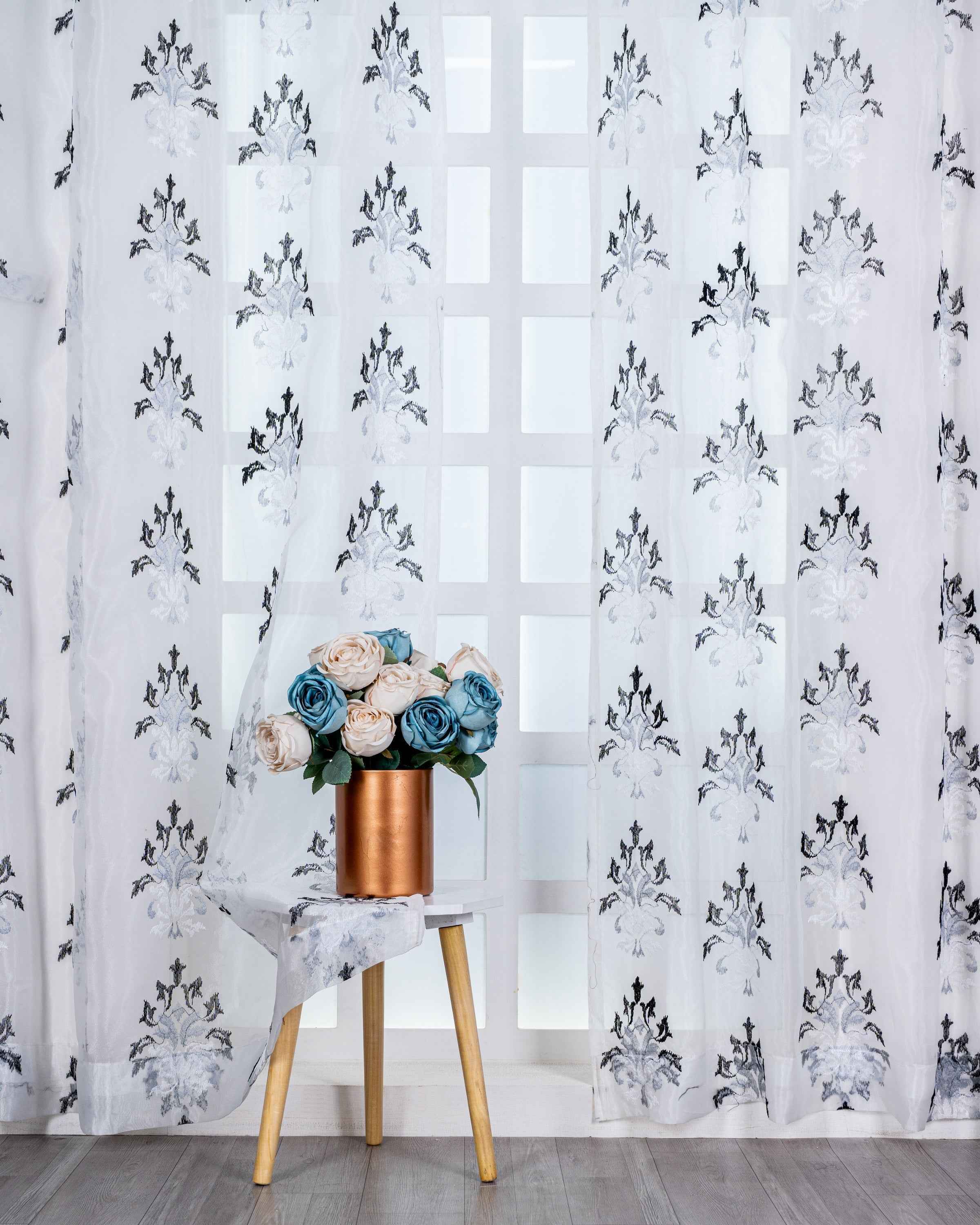 Parda online Premium Damas Design Embroidery Tissue Curtain with Soft & Durable Fabric