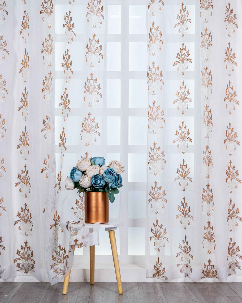 Parda online Premium Damas Design Embroidery Tissue Curtain with Soft & Durable Fabric