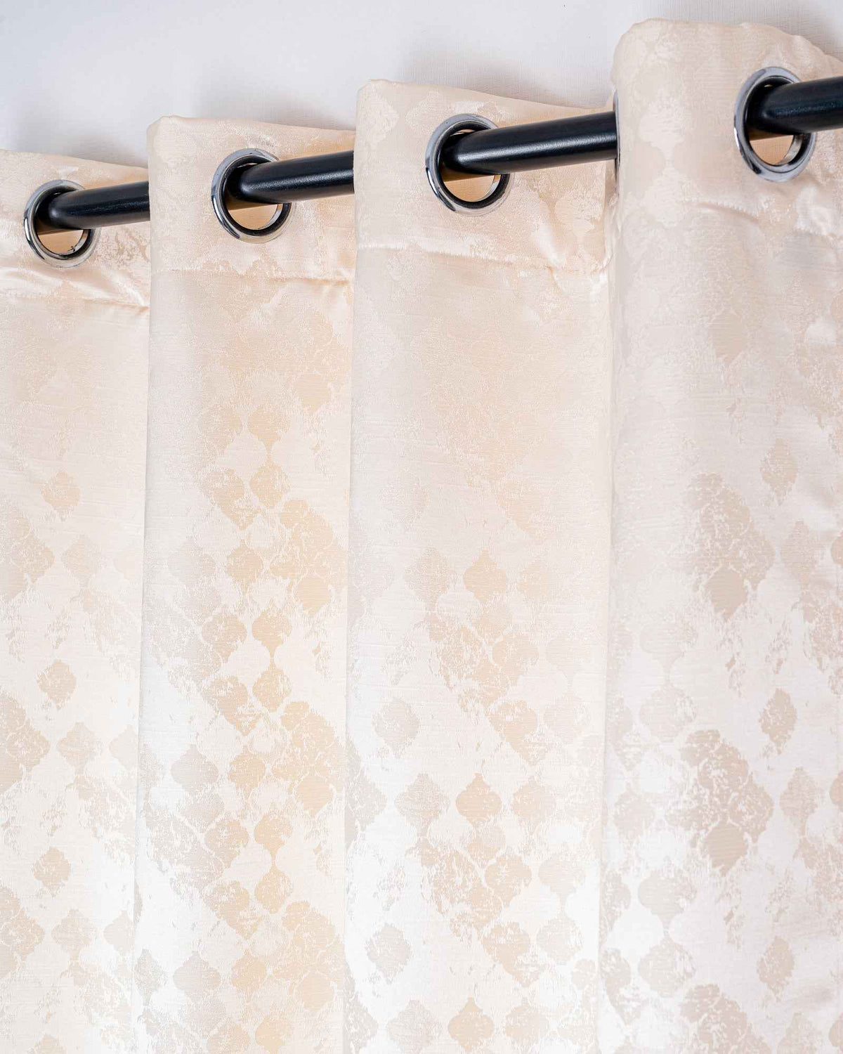 Parda online Premium Smash Jacquard Curtain with Soft & Durable Fabric
