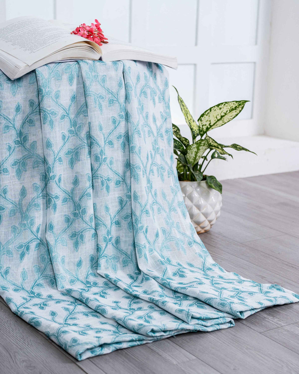 Parda online Premium Jacquard Linen Curtain with Soft & Durable Fabric