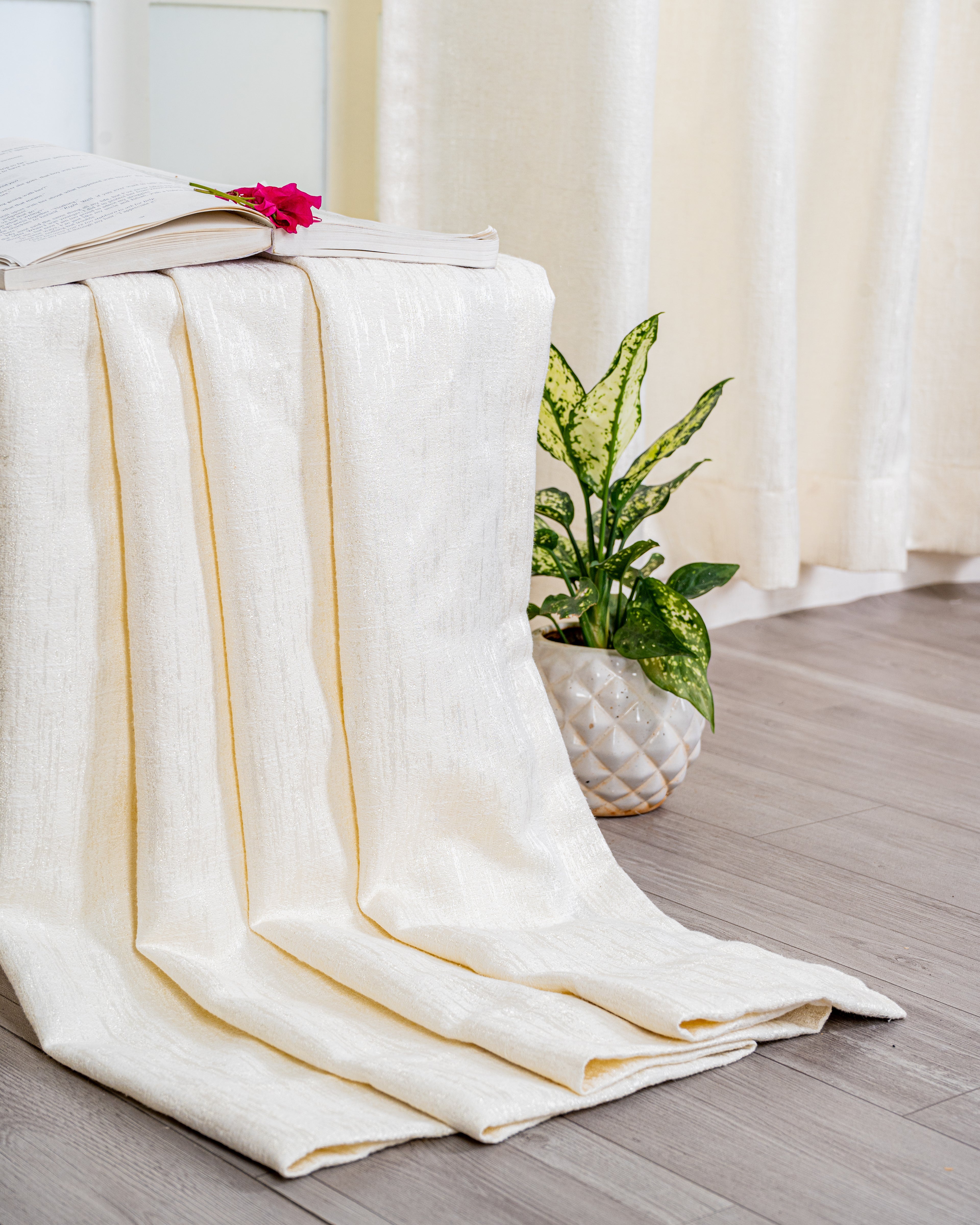 Parda Online Premium Window Curtains Lisbon Collection Soft Touch Jacquard Fabric Eyelet Top Elegant Textured Look for Living Room & Bedroom (Single Piece) .