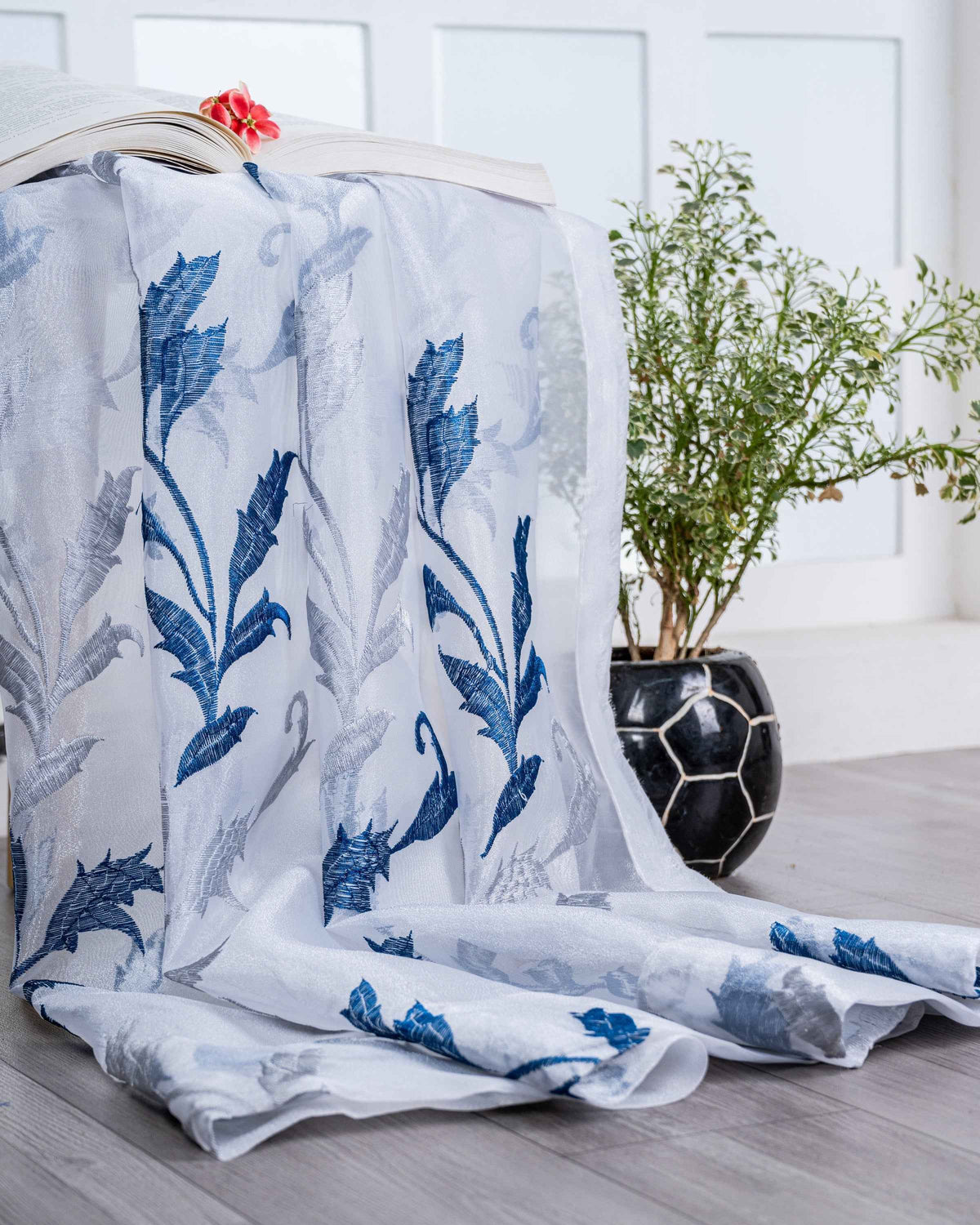 Parda online Premium Leaf Design Embroidery Tissue Curtain with Soft & Durable Fabric